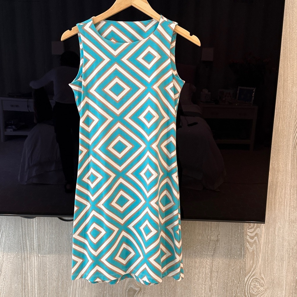 Geometric Patterned Sleeveless Dress